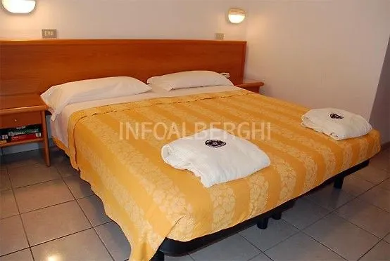 Hotel Tiffany'S Milano Marittima Italy